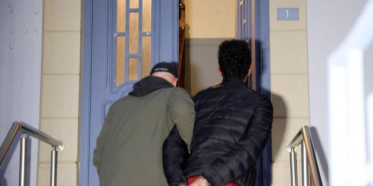 Χίος: Δεν ήταν διακινητής ο Μαροκινός λένε οι δικηγόροι του επικαλούμενοι έξι καταθέσεις