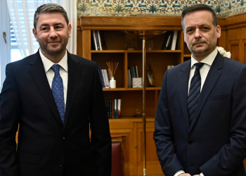 ΠΑΣΟΚ: Μάχη μηχανισμών εν όψει του συνεδρίου