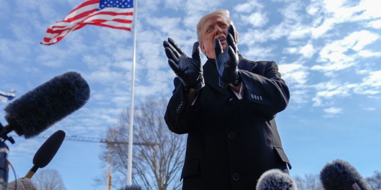 Ένας χρόνος της δεύτερης φοράς Τράμπ – Τα πάνω κάτω και μη χειρότερα…