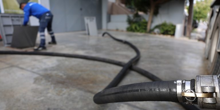 Ένας ακόμη πόλεμος κι όποιος-α αντέξει…