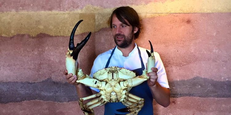 Σκάνδαλο στο Noma: Ο σεφ René Redzepi αποσύρεται μετά τις καταγγελίες για κακοποίηση εργαζομένων