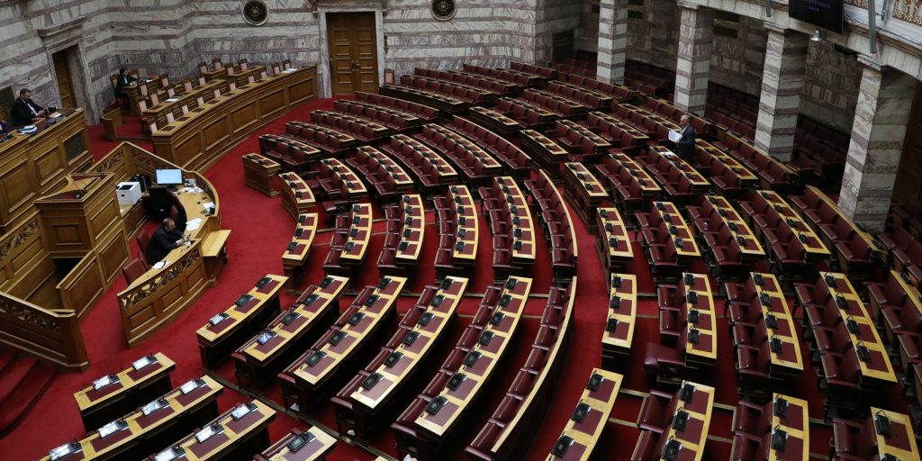 Το ρουσφέτι φοράει πλέον dashboard